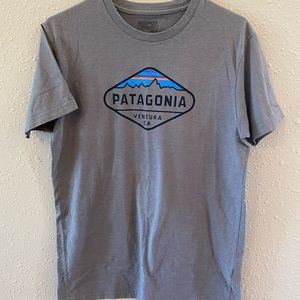 Patagonia grey shirt. Mens medium